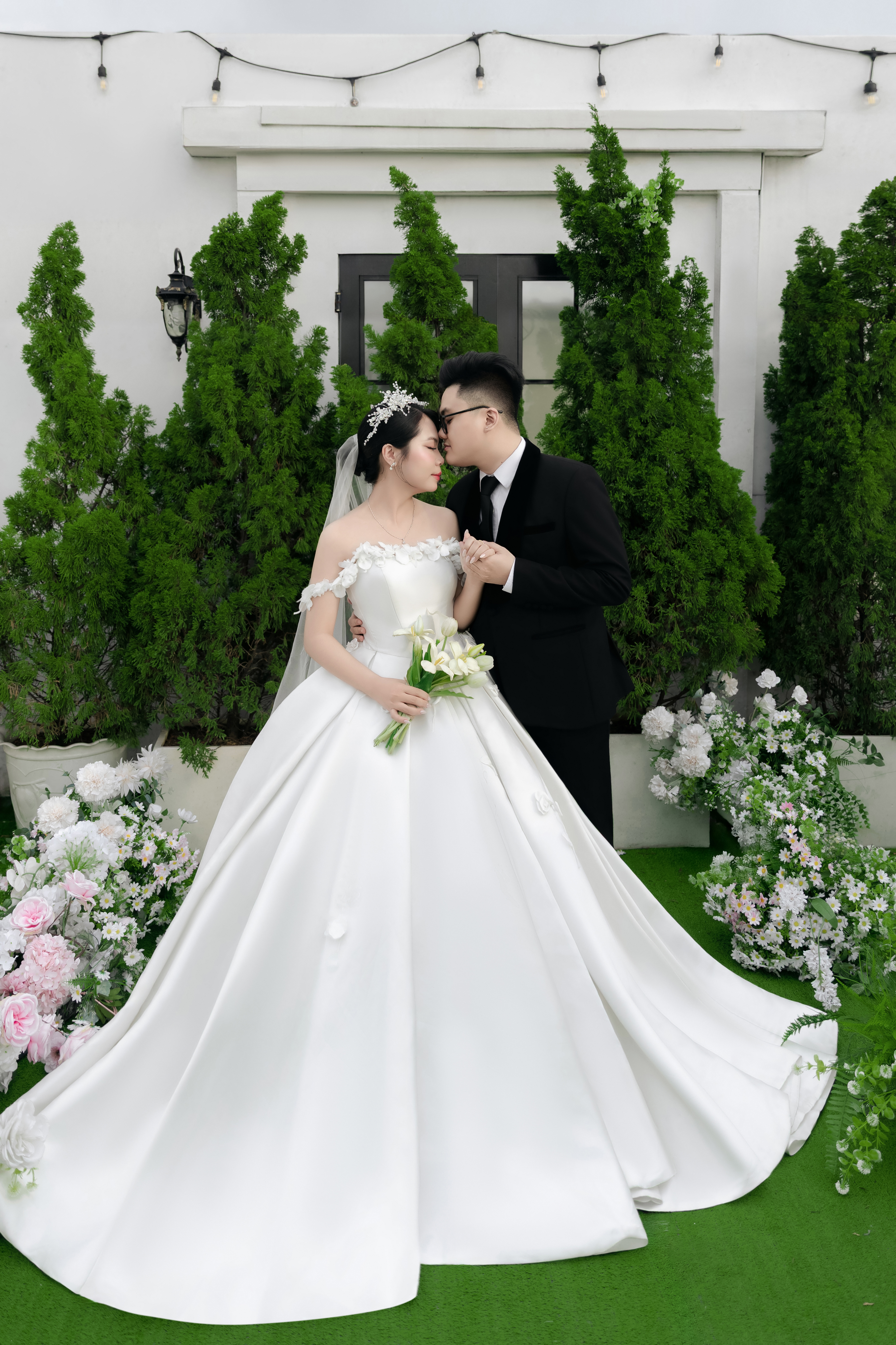 Về chung một nhà